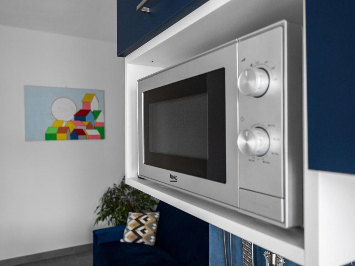 Azzurro Park Suite - De Vivo Realty Сорренто Экстерьер фото